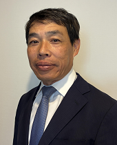 岩住　知一